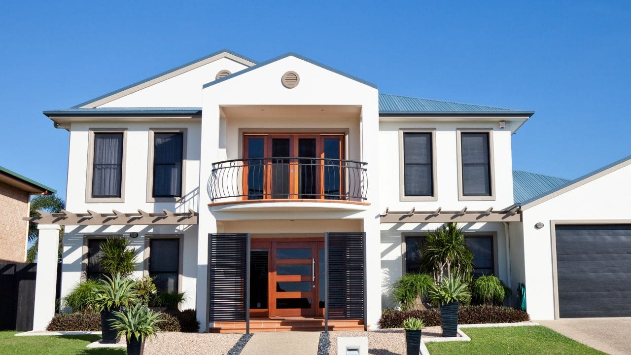 Sobrado pequeno: plantas e modelos modernos a partir de R mil