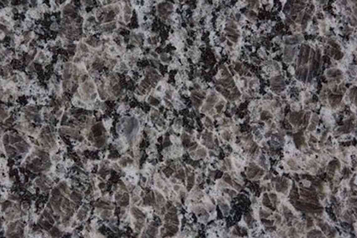 Granito Ocre: preços, tonalidades e onde aplicar este acabamento incrível