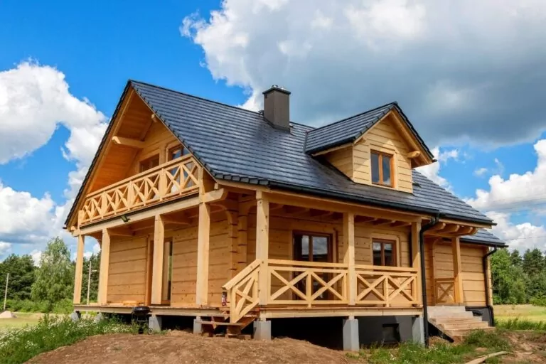 Kit casas de madeira: preços e opções com o melhor custo x benefício
