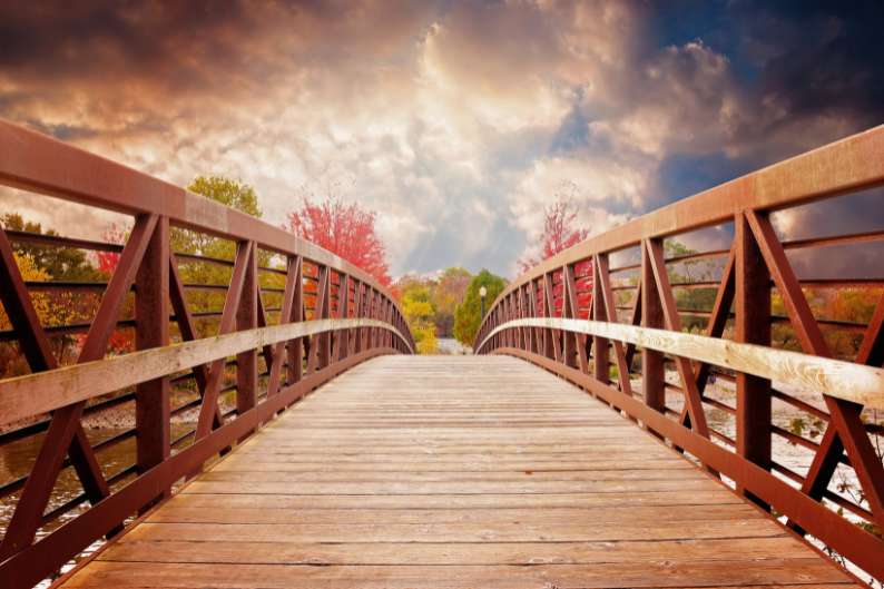 Pontes e passarelas e madeira